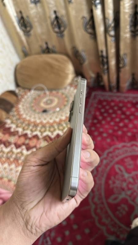 iphone 15pro max 256GB 2