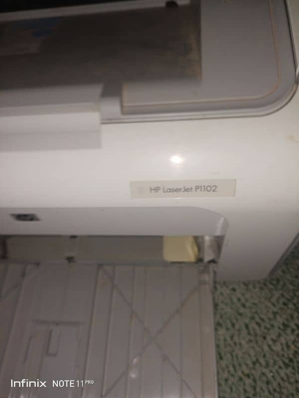 used good condition printer 3