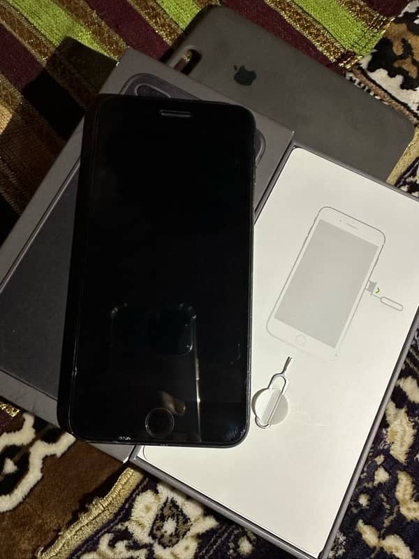 Iphone 8 plus - 64GB - PTA Approved 2