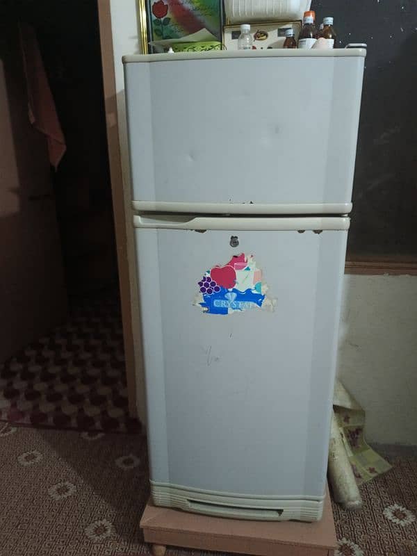 Refrigerator (fridge )for sale in good condition 1