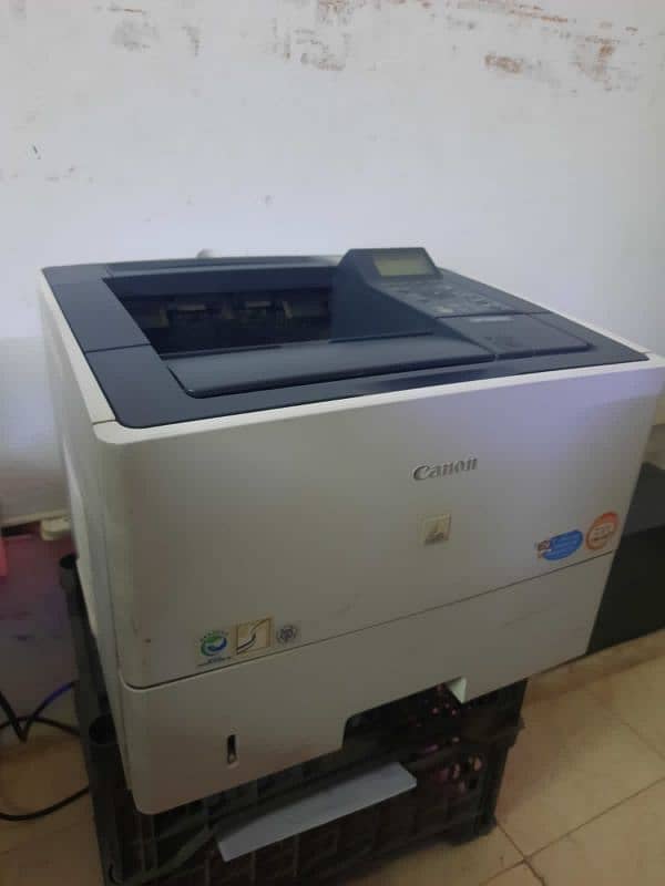 Canon Laserjet  LBP3380KN 1