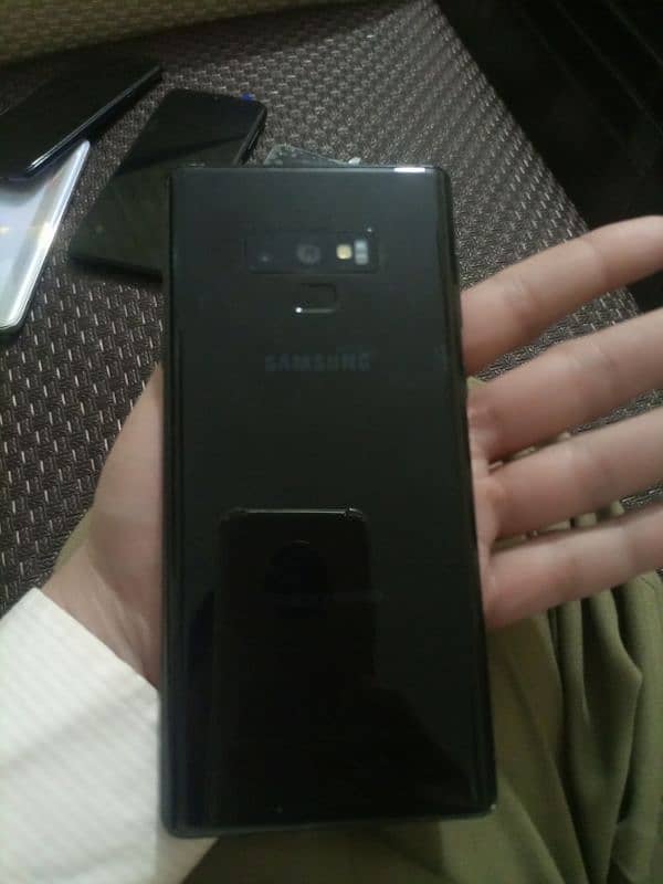 samsung  galaxy note9  6/128 0