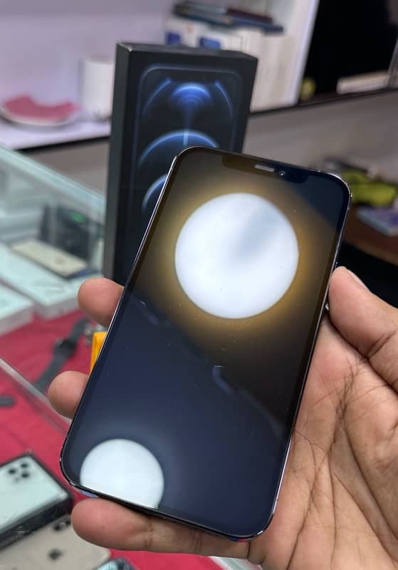 IPHONE 12PRO PTA 256GB 5