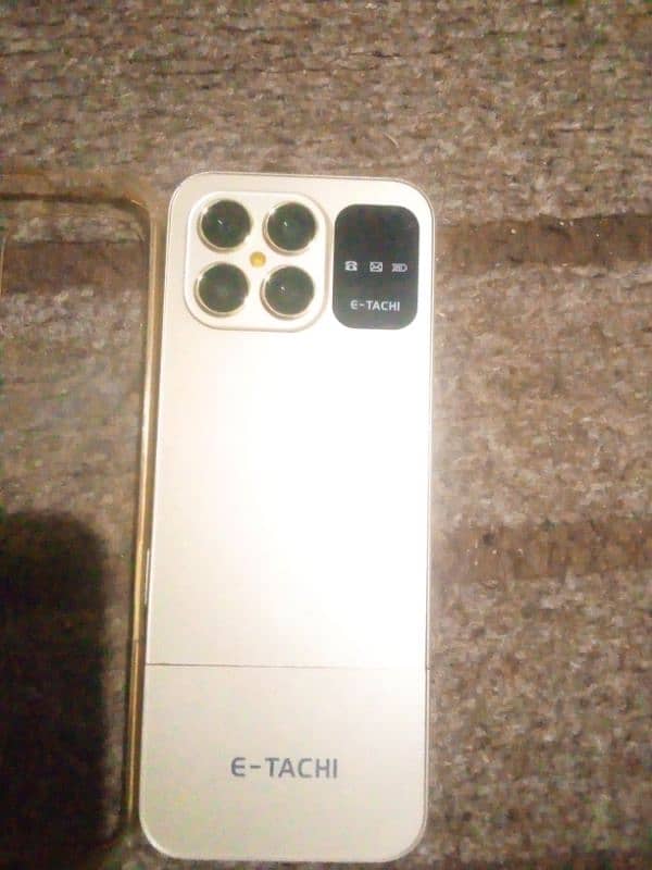 iPhone ultra 1