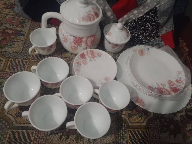 24 PC opal tea set 4