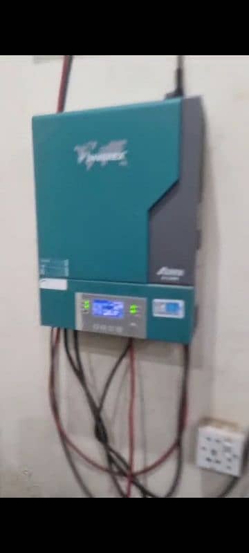 inverex inverter 3.2kv 4000W for sale A one condition main. 1