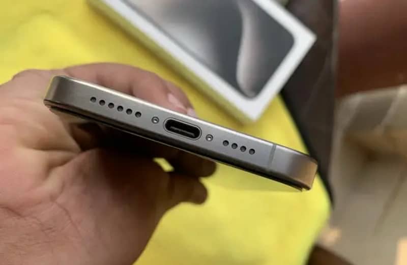 Iphone 15 pro max Non pta 2