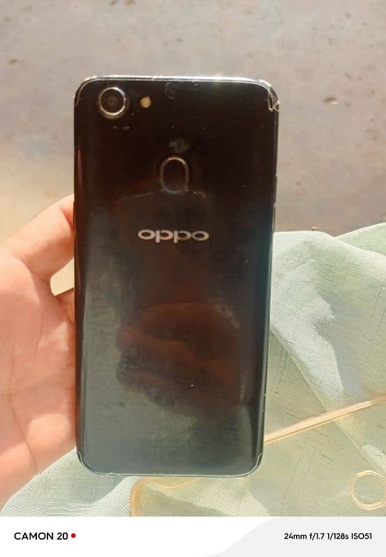 oppo f5 with box 11