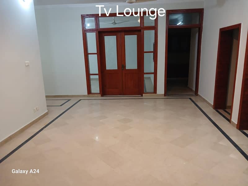 10marla 3beds DD TV lounge kitchen attached baths neat clean ground portion for rent in G 13 4 islamabad 0