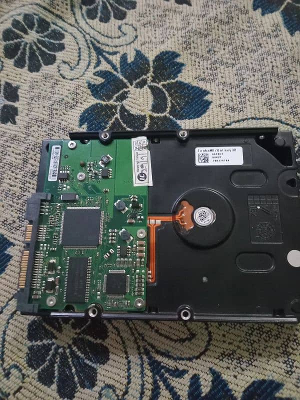 hard drive sale new condition all okay Humne sirf ek Mahina Chalai hai 2