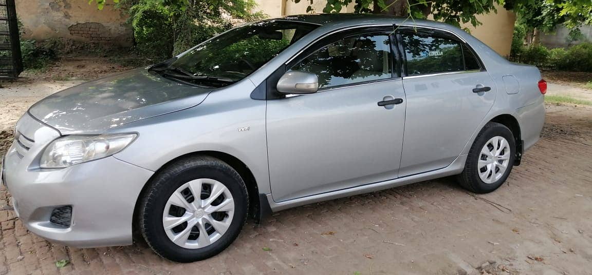 Toyota Corolla GLI 2011 3