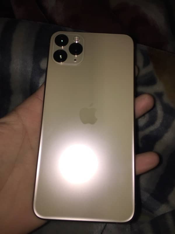 Iphone 11 Pro Max 64Gb Non-PTA 72 Health 1