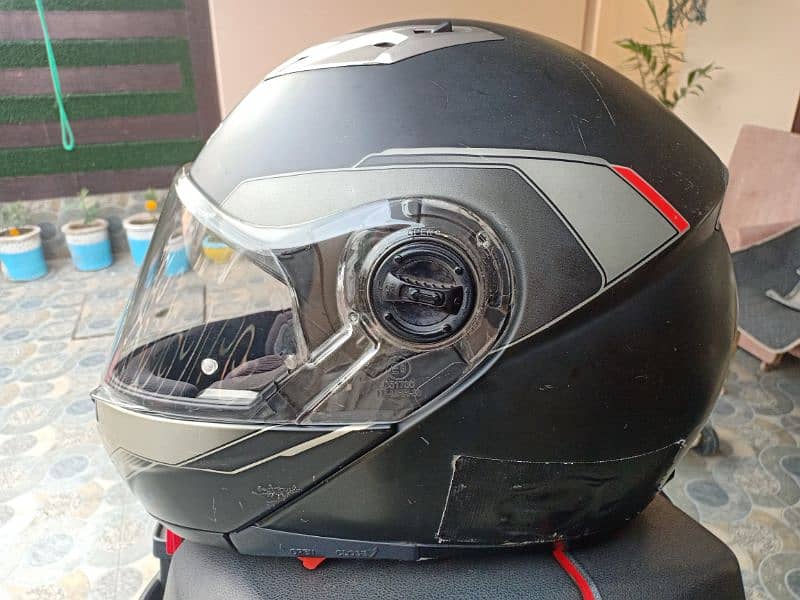 Ls2 helmet flip up Large 5