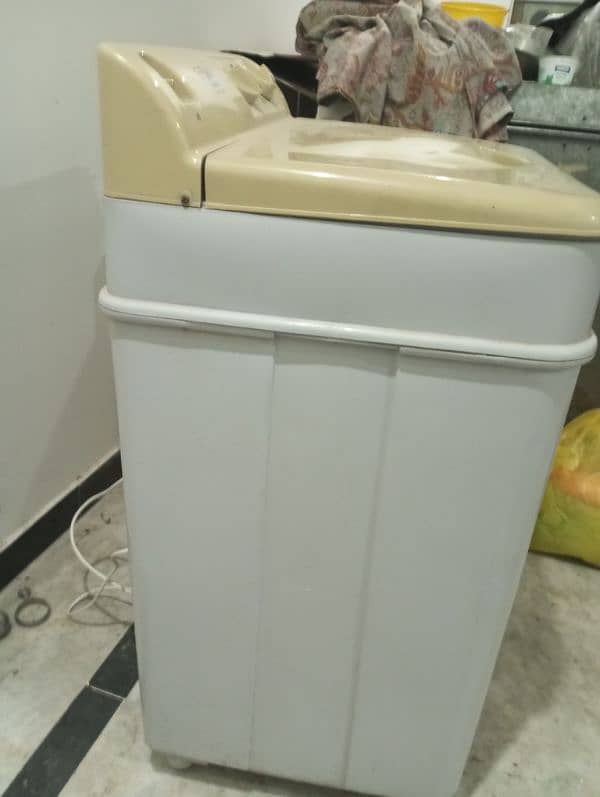 Super Asia Washing machine SA-240 Single tub 5