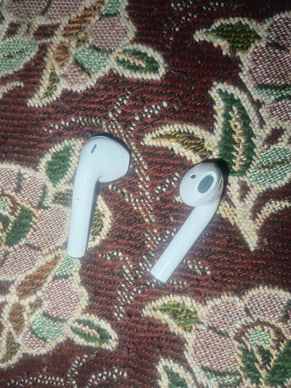 Earbuds i12 1