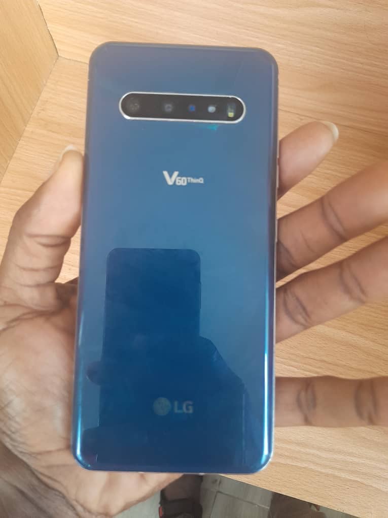 LG V60 ThinQ 5G ( Also Exchange Possible ) Special For Vlogers 0