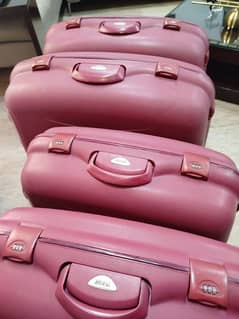 set of 4 hard shell suitcase