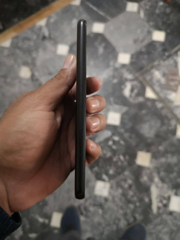 Google Pixel 4a(5g) 1