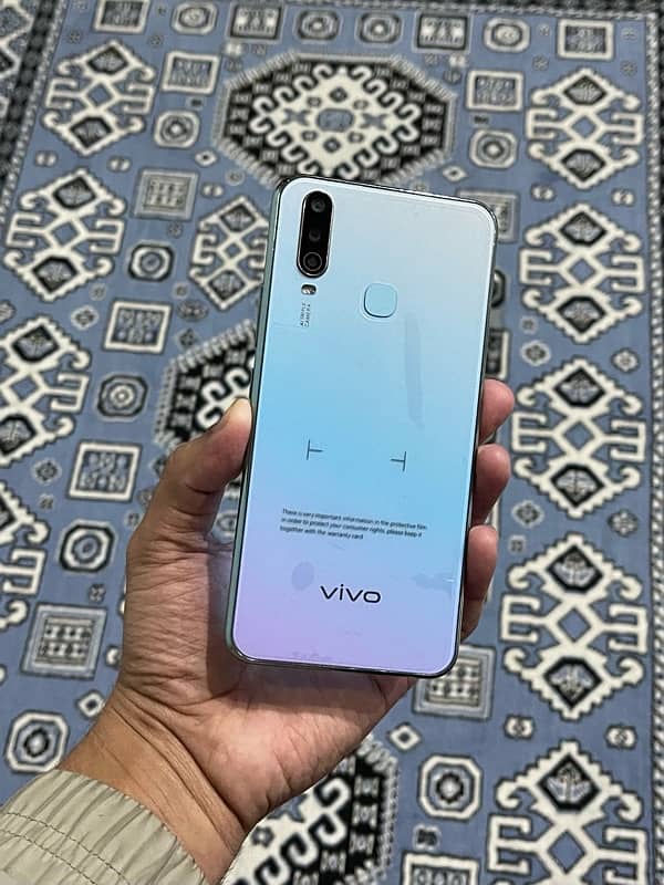 Vivo y17. Memory 8/256gb 0