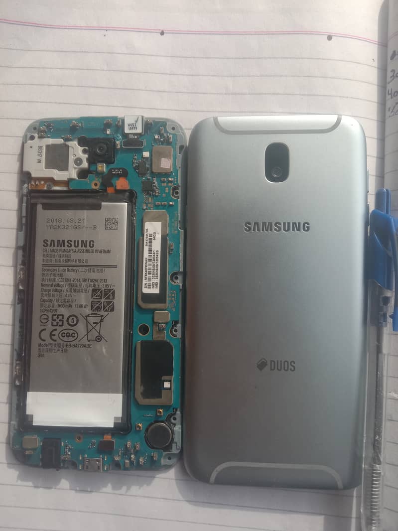 Samsung Mobile J7 pro 0