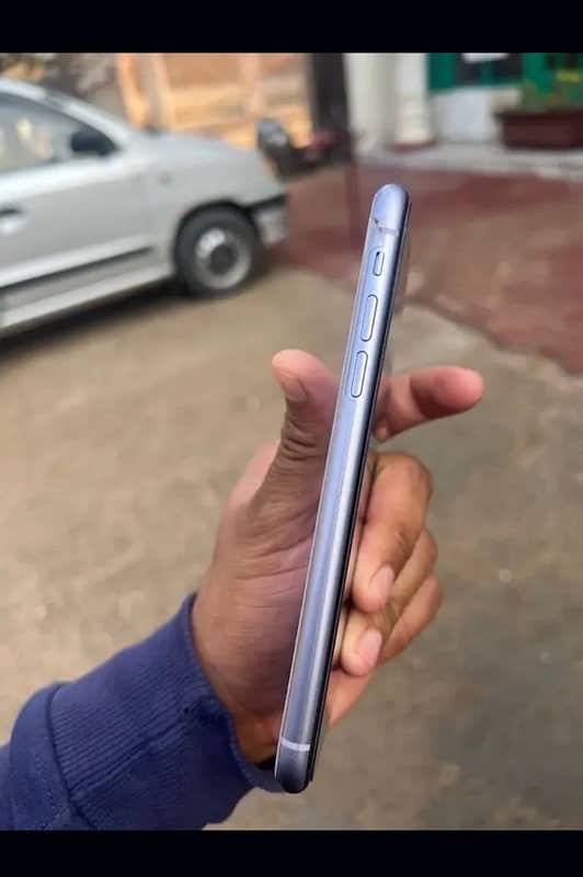 iPhone 11 non pta jv 3