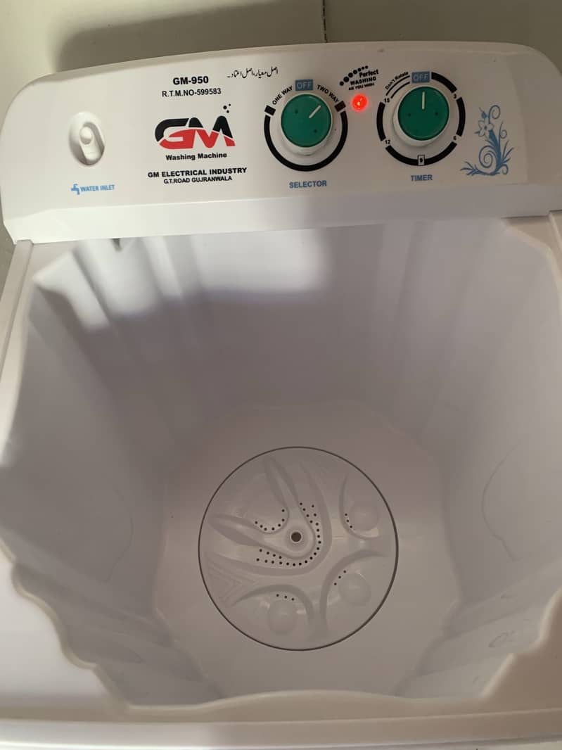 Perfect condition washing machine 3