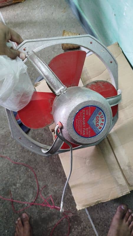 Exhaust fan for sale almost new 1