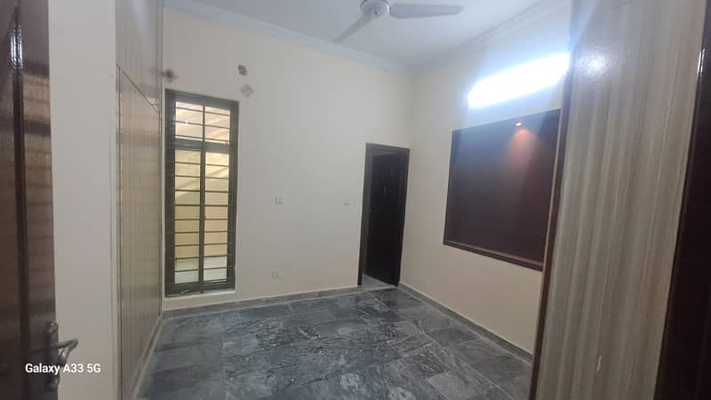 Independent Seperate Gate UPPER Portion for Rent, House for Rent in Soan Garden Block H 2