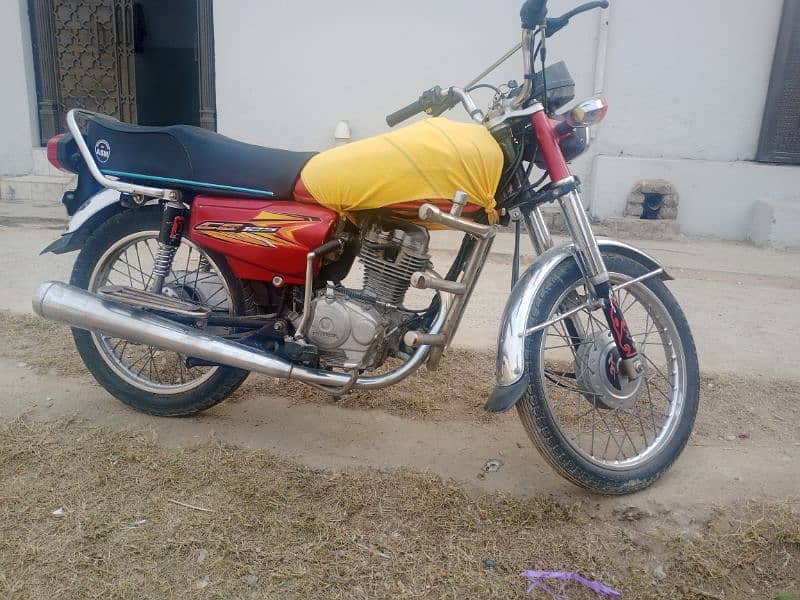 2012model honda cg 125 Attock 0