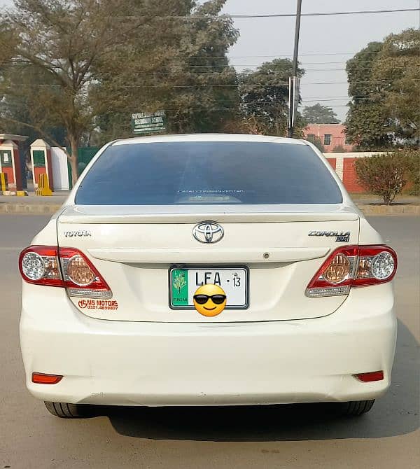 Toyota Corolla XLI 2012 white total orignal 3