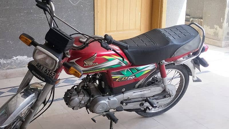 Honda CD 70 Genuine 3