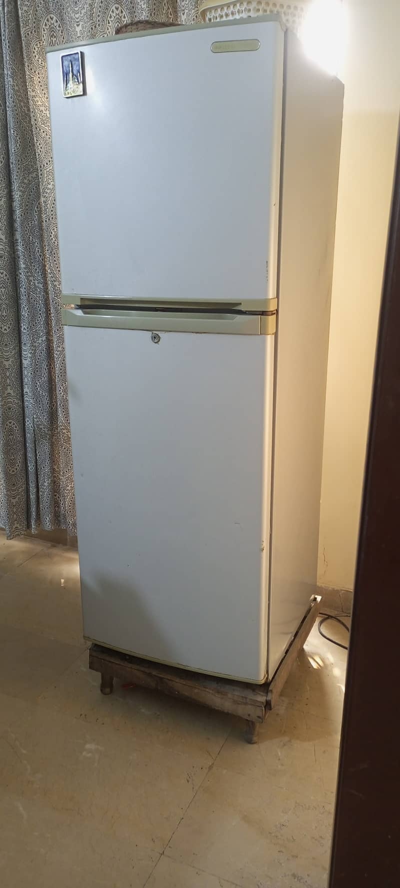 Orient refrigerator 8