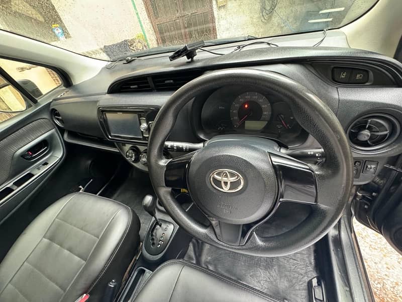 Toyota Vitz 2017 7