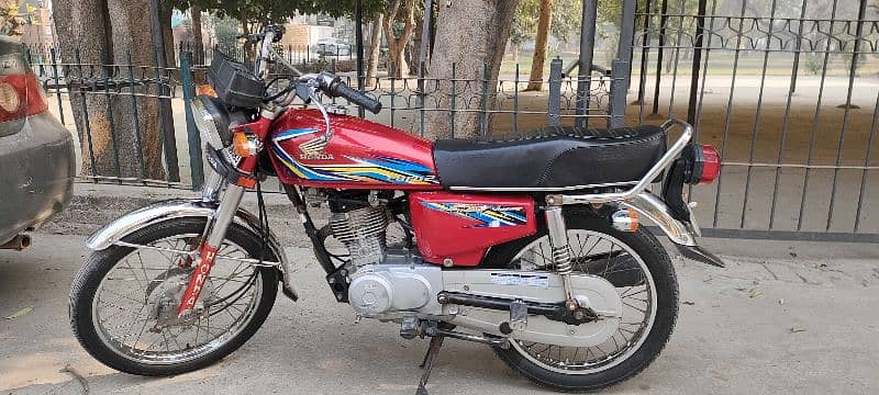 Honda CG 125 Model 2018 Lush Condition 1