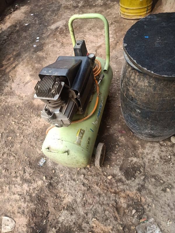 Used Air compressor 2