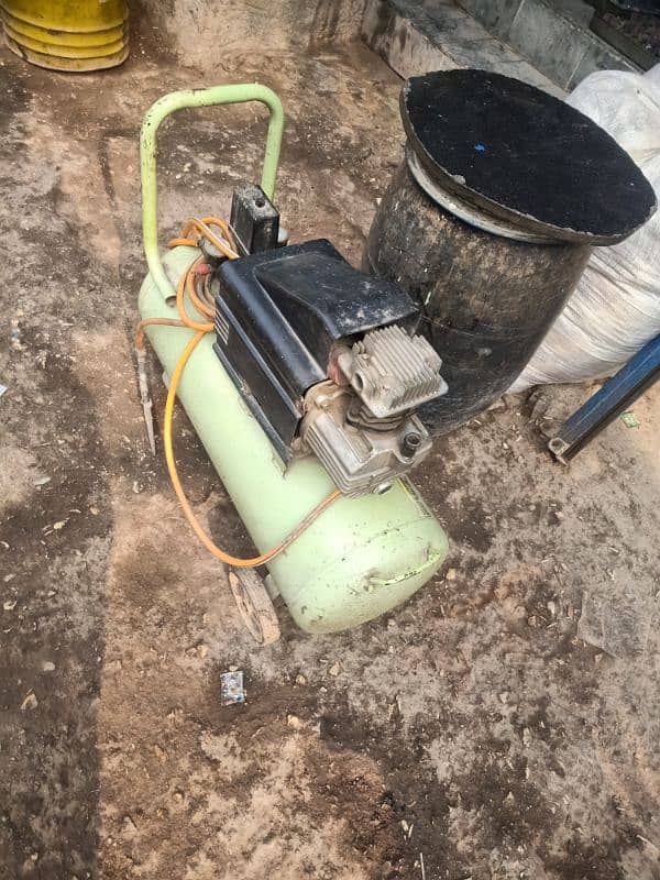 Used Air compressor 3