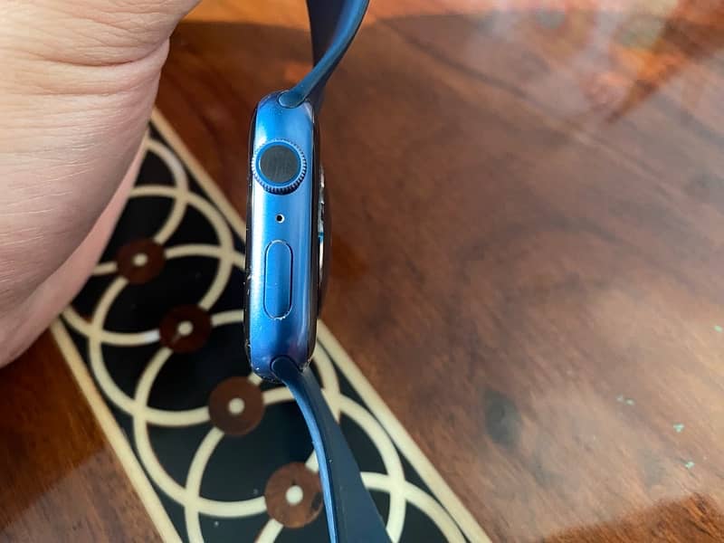 Apple Watch Series 7, 45mm (2021) (Blue) 1