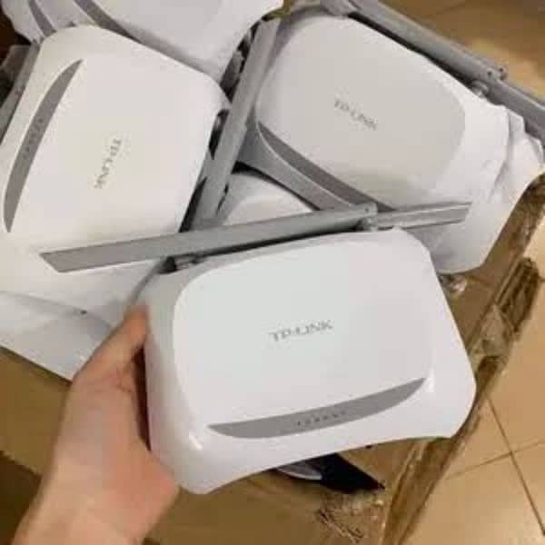 TP-Link double antenna router available in wholesale in quantity 3