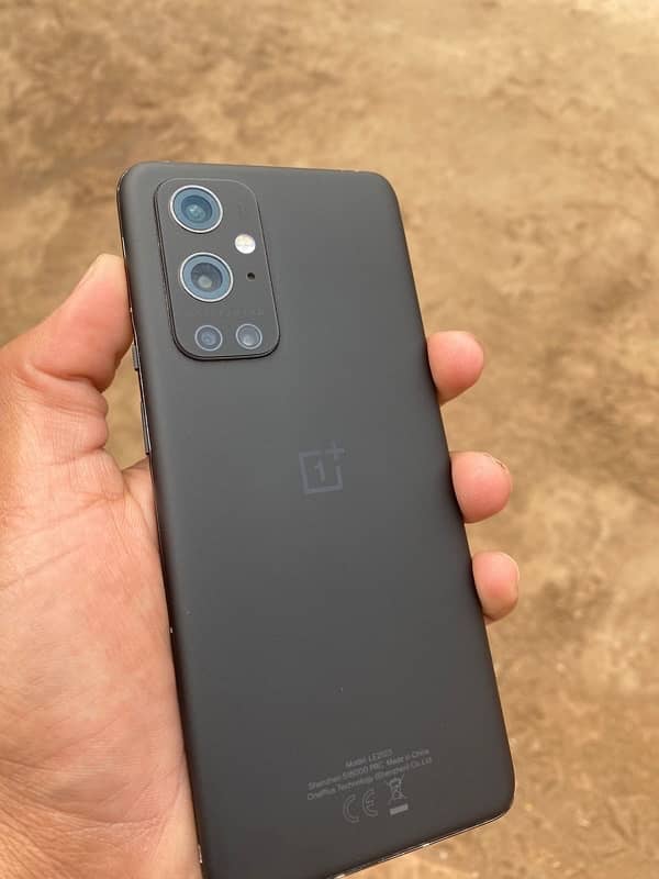 one plus 9 pro 12/256 dual sim(exchange possible ) 6