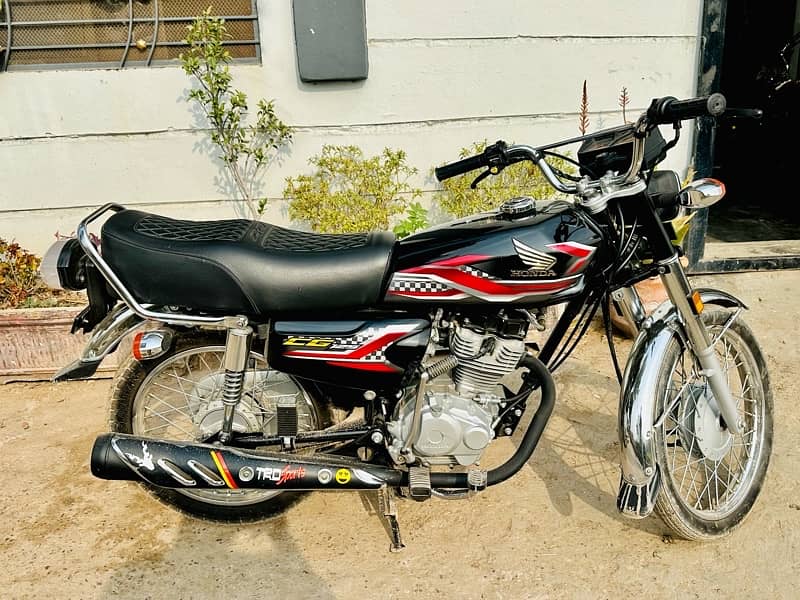 Honda CD 125 2024 model Lush condition only 3600 km driven 6