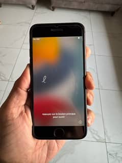 iPhone 7 black 32GB PTA approved excellent working condition