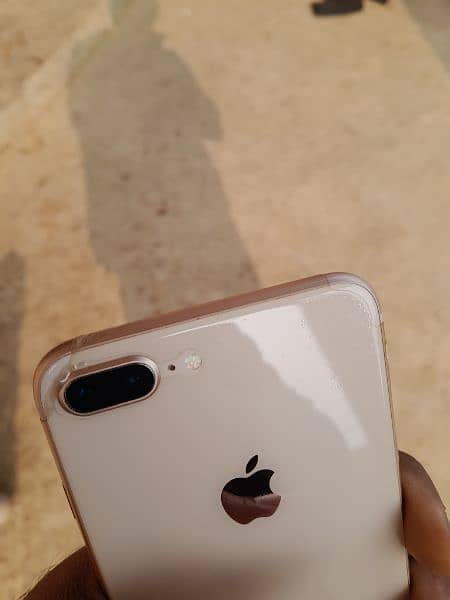 Iphone 8 plus non pta 77% all orgnal abhi kahola nahi warranty 1