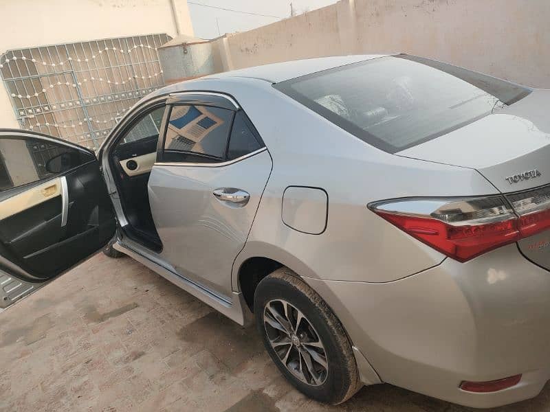 Toyota Corolla GLI Auto  2018    For sale 03006831736 16