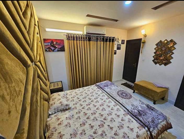 One bed furnished flat available per day 1