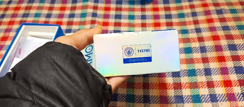 Tecno camon 18p 8+5 128gb bilkul ok saaf h box original sath h 2