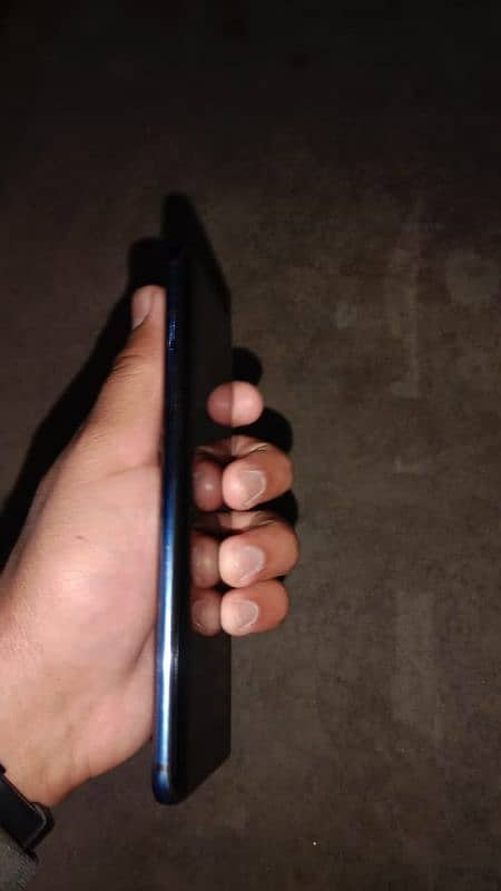 One plus 7pro urgent sale need money 2