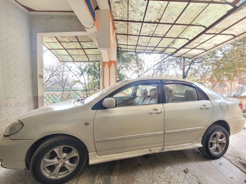 Toyota Corolla 2.0 D Saloon 2006 2d Saloon 2OD Saloon 4