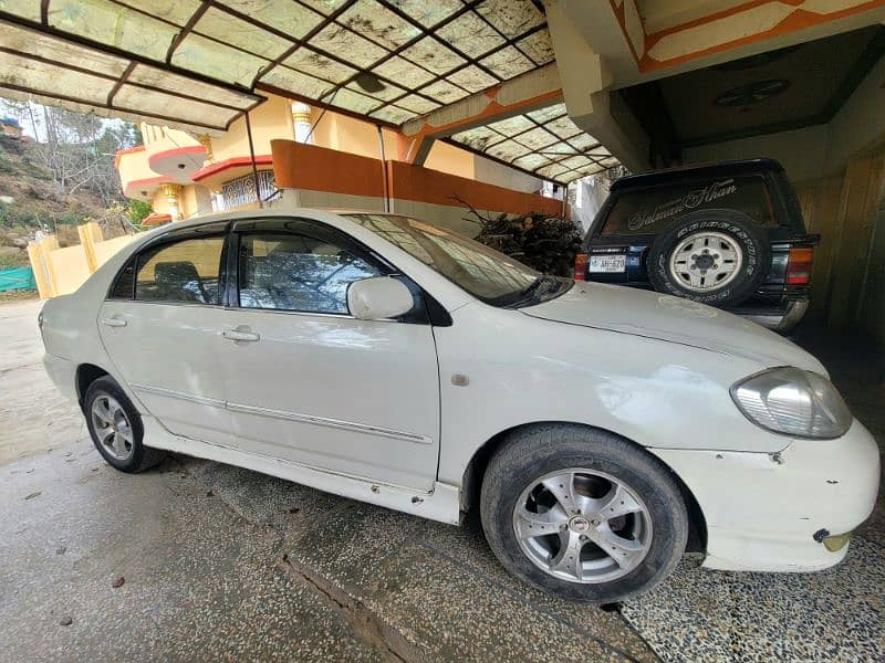 Toyota Corolla 2.0 D Saloon 2006 2d Saloon 2OD Saloon 5