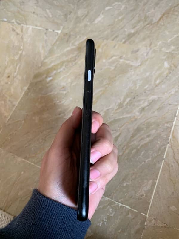 Pixel 4a 5G 128 GB Approved 4