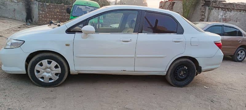 Honda City IDSI 2006 Lahore registered 2